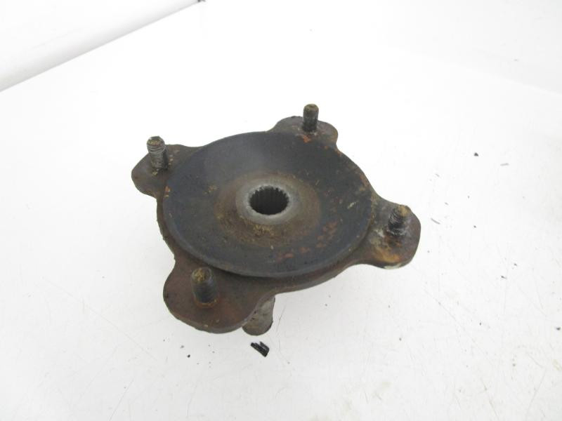 97 Kawasaki KLF 300 Bayou 4x4 Front Wheel Hub 49030-1116 1989-2004